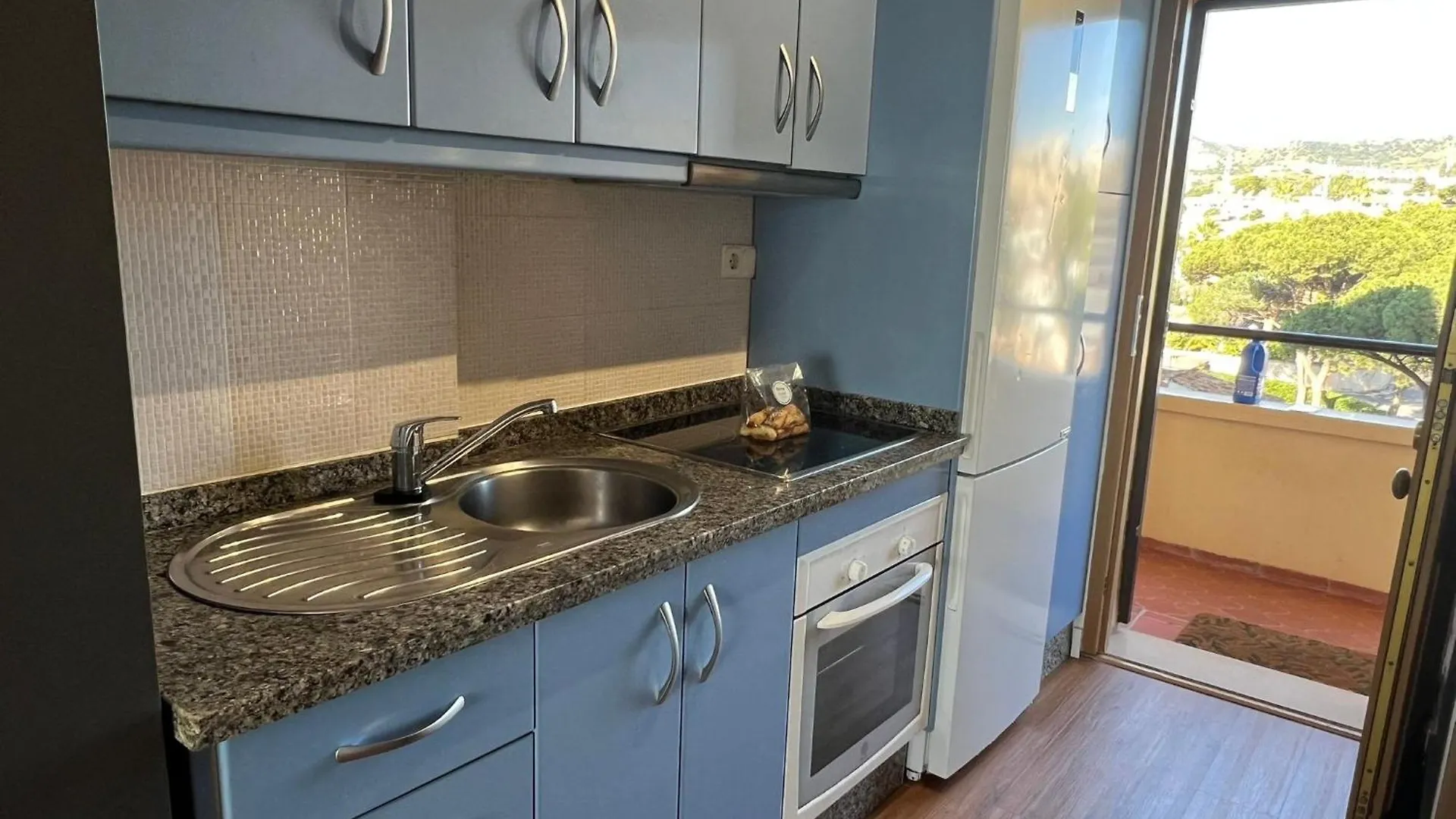 Apartment Calypso Holidays Sitio de Calahonda